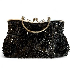 -VINTAGE Black Clutch Bag Purse Chain Snap Closure Beaded Sequin Christmas Party